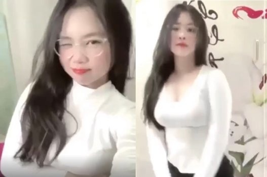 Nữ sinh cấp ba vú to hơn cả mẹ